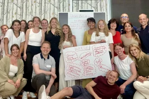 Das Team der Zahnärzte im Odenheimer Hof beim Werte-Workshop mit MINDING GAPS